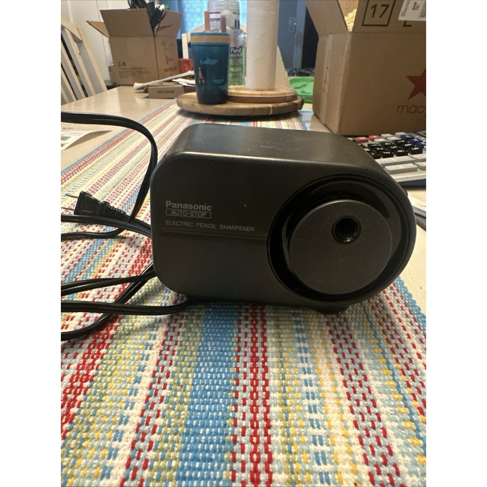PANASONIC ELECTRIC PENCIL SHARPENER-MODEL KP-350,AUTO-STOP,BLACK-WORKS GREAT!